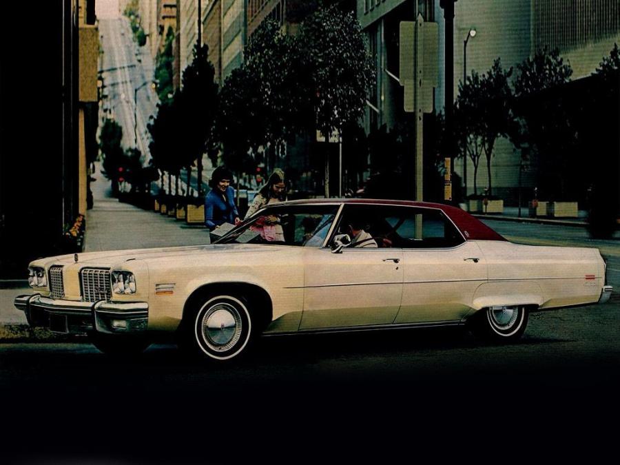 Oldsmobile 98 Hardtop Sedan '1974